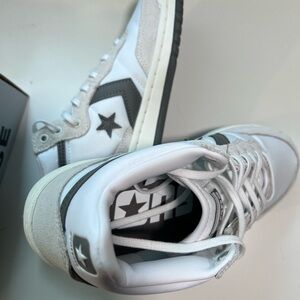 Converse Fastbreak Pro Mid - White/Vaporous Gray - M 7.5 / W 9 BNIB
